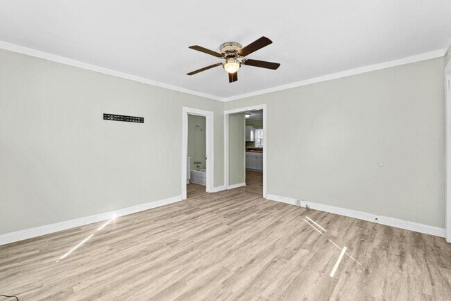 Foto del edificio - 2005 Walker St