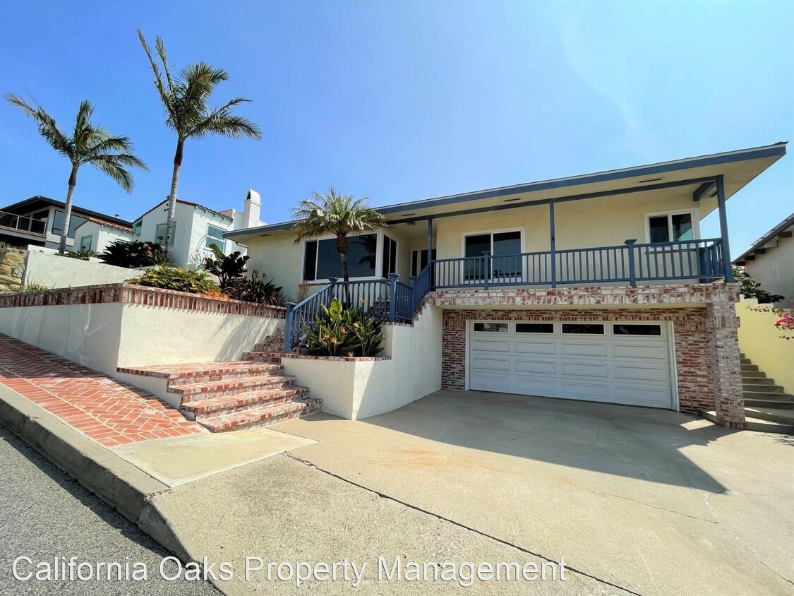 Foto principal - 3 br, 2 bath House - 266 N. Catalina St.