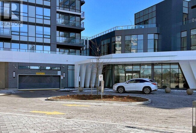 Building Photo - 18 Water Walk Dr