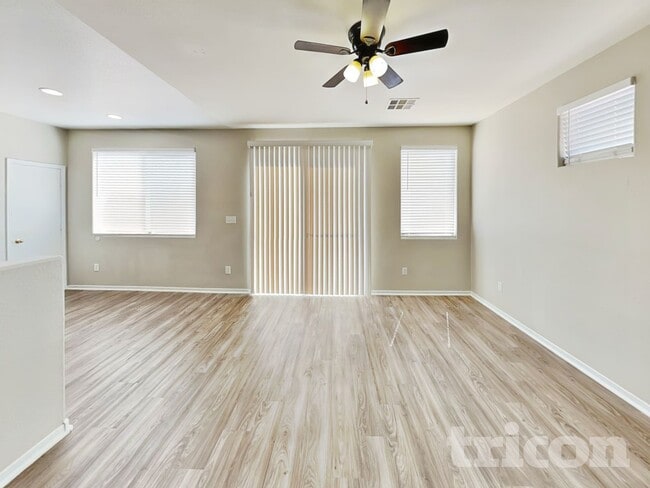 Building Photo - 623 Marlberry Pl