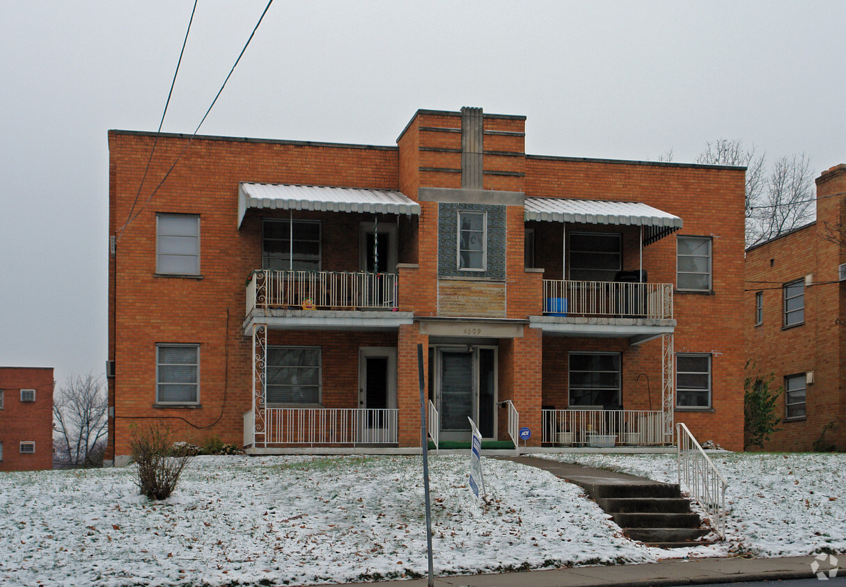 Foto del edificio - 4609 Glenway Ave