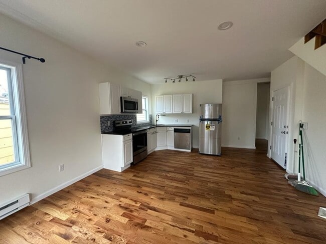 Foto del edificio - 18 Hazel St