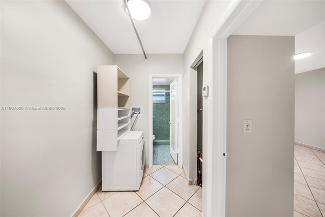 Foto del edificio - 410 Euclid Ave