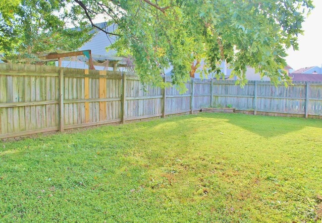 Building Photo - READY 07-15-26! Charming Rock Creek Ranch Home! Community Pool, Tennis Courts, & Playgrounds! Mus...