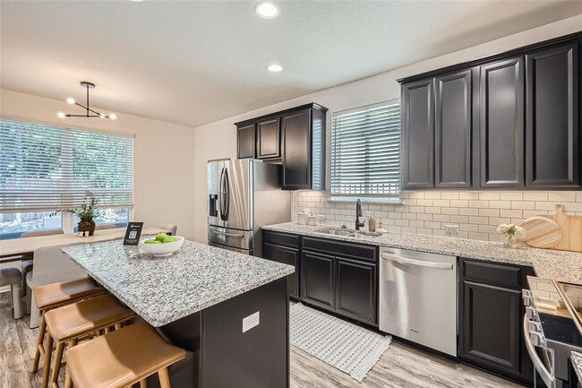 Building Photo - 10504 Abana Way