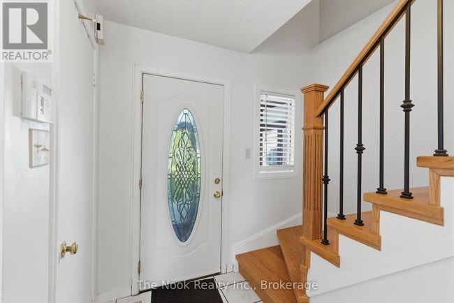 Building Photo - 606 Cobblehill Dr