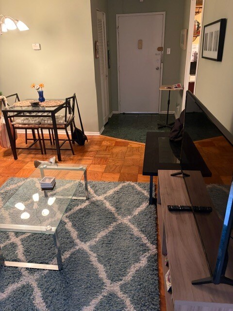 Sala de estar - 1420 N St NW
