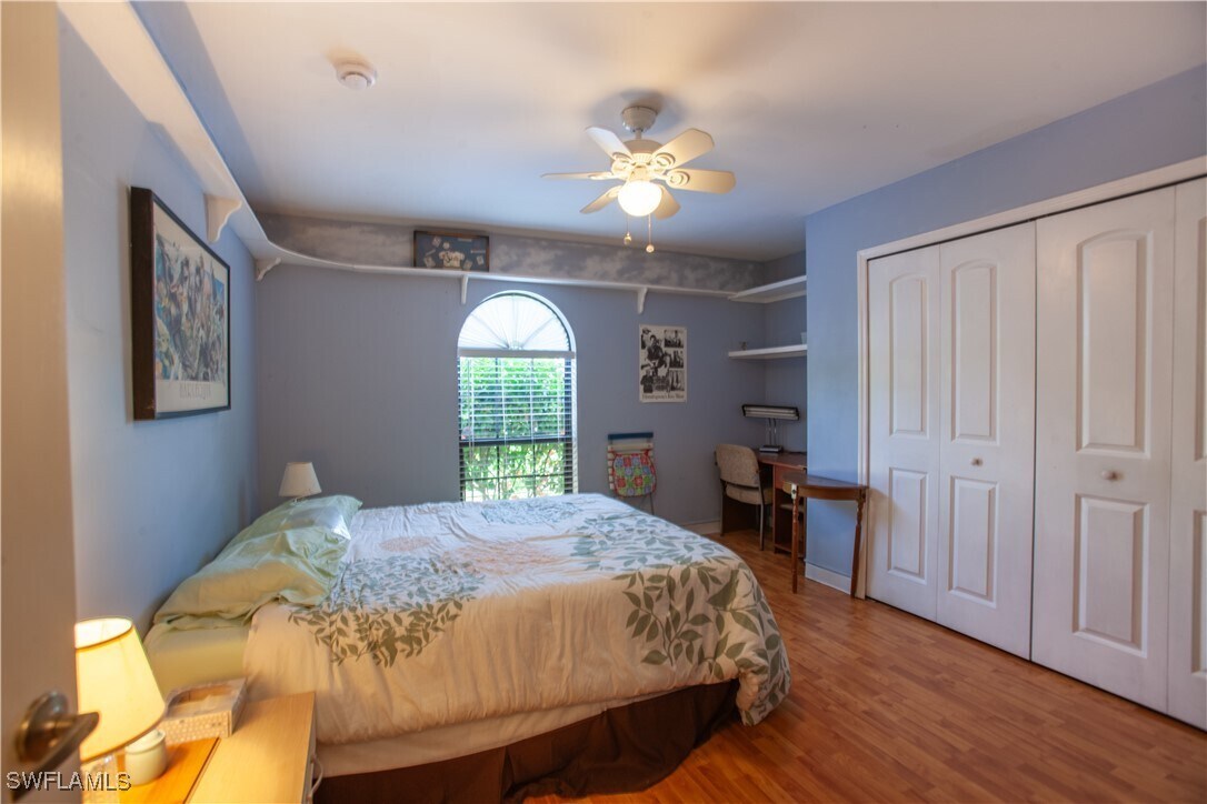 Primary Photo - 1813 SW 26th St