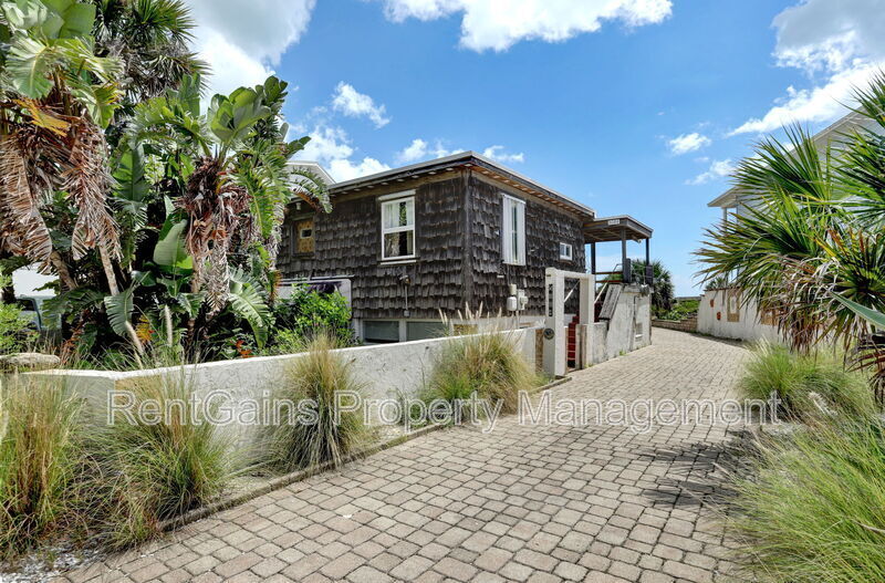Primary Photo - 5084 Atlantic View