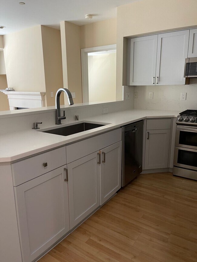 Foto del edificio - Fantastic Condo in the Heart of Downtown B...