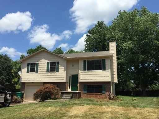 Primary Photo - Lovely Home in desirable location