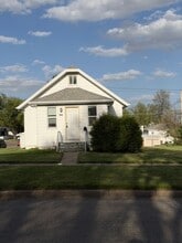 Building Photo - 1121 N 12th St