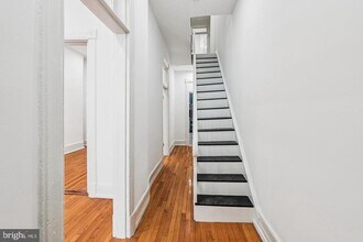 Building Photo - 1507 Marion St NW