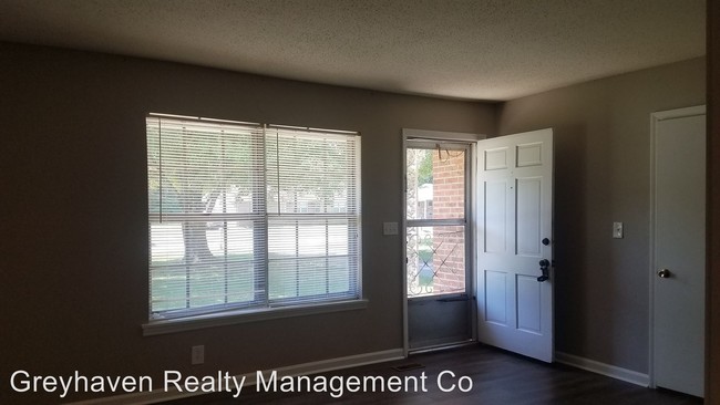 Foto del edificio - 7273-7275 Valley Ln