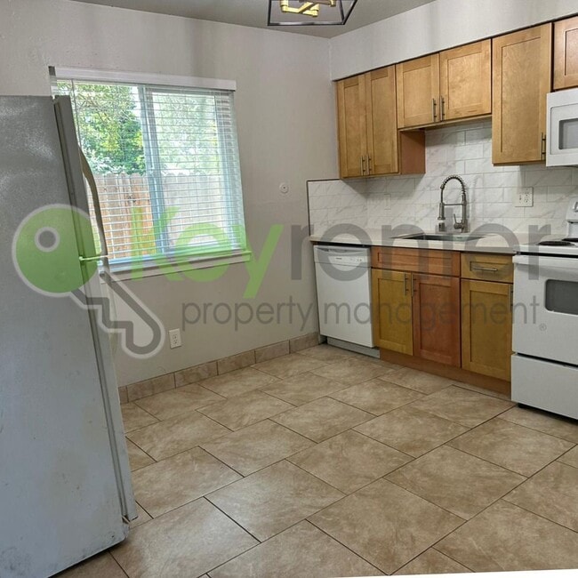 Building Photo - 5735 Falconer Way