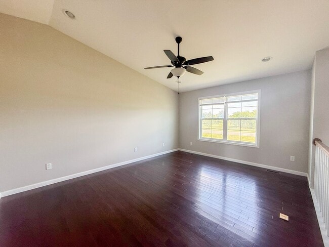 Building Photo - Spacious 3-Bedroom Split-Level Home with Bonus Space & Large Yard