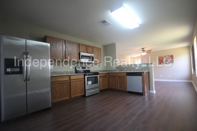 Building Photo - 158 Jesse Layne Dr