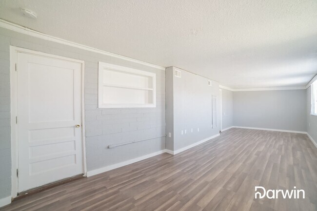 Building Photo - 2816 W Marshall Avenue, Phoenix, AZ 85017