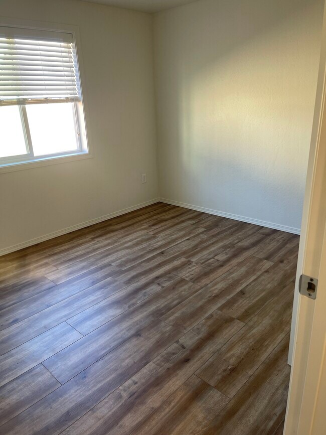 307 Lithia Ave Unit 307 Lithia Ave Talent OR, Talent, OR 97540