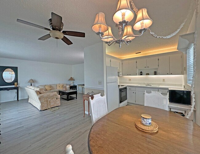 Building Photo - 2800 Indian River Blvd