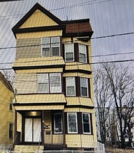 Building Photo - 38 Ellis Ave