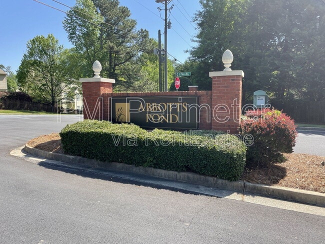 Building Photo - 11355 Vedrines Dr