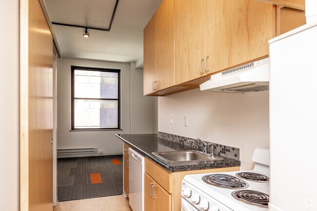 Estudio - - Des Moines Building