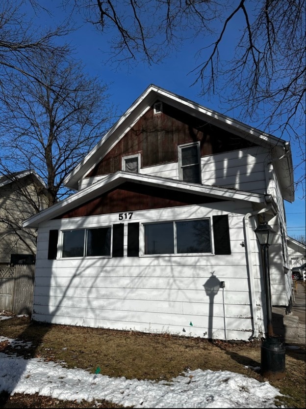 Building Photo - 517 N 2nd Ave