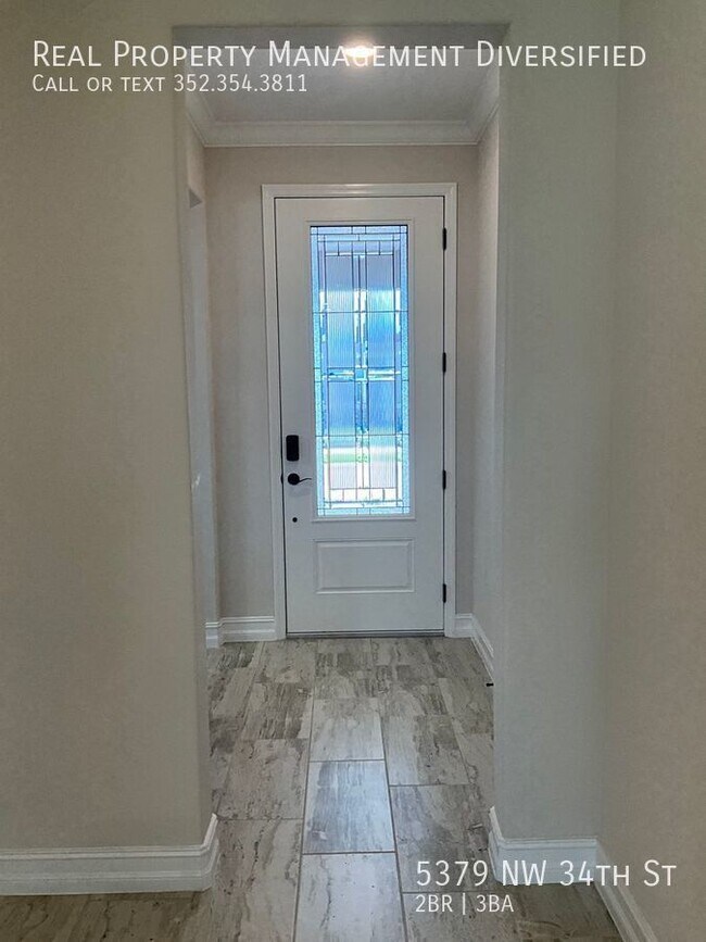 Building Photo - Ocala Preserve 55+ community - Welcome Home