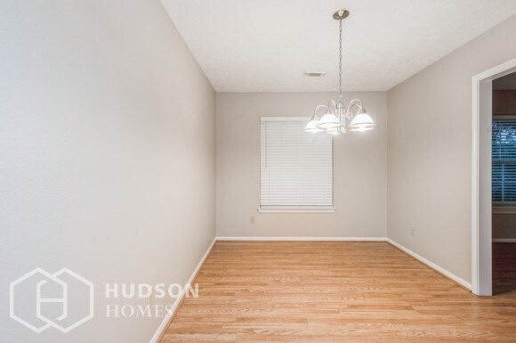Foto del edificio - NOW AVAILABLE! 2307 Featherton Ct, Sugar L...