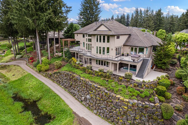 Foto del edificio - 3039 NW Lacamas Dr