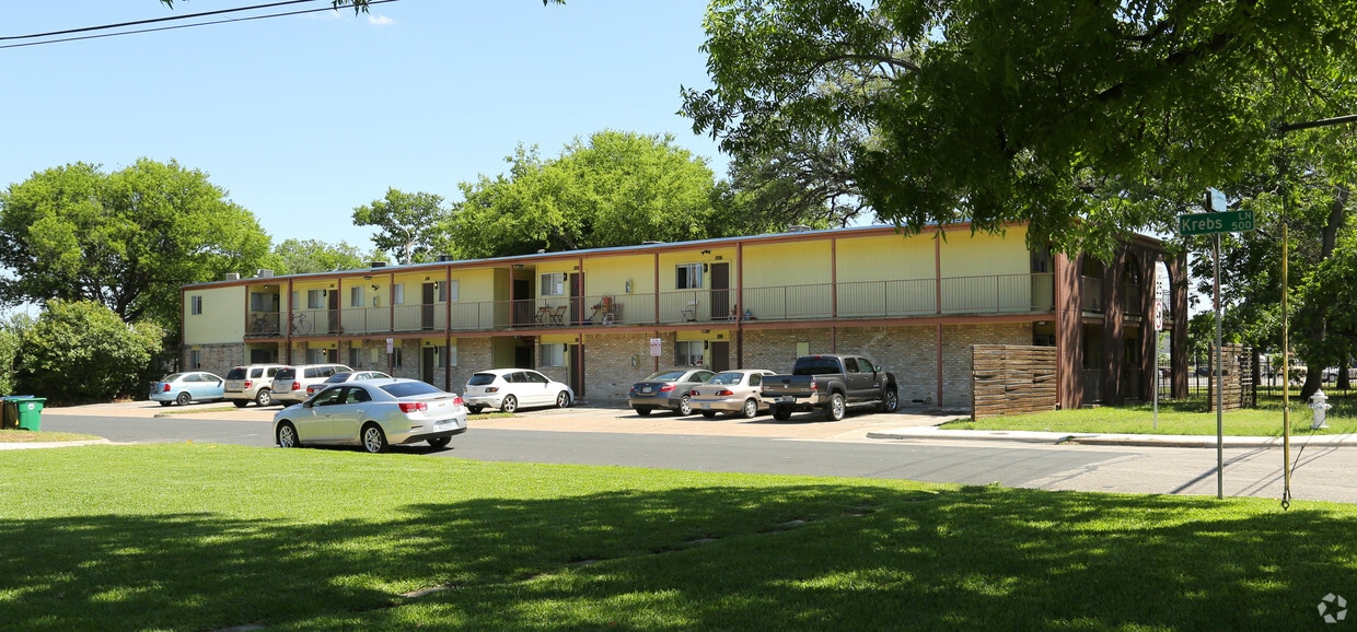 Primary Photo - Studios On South 1st