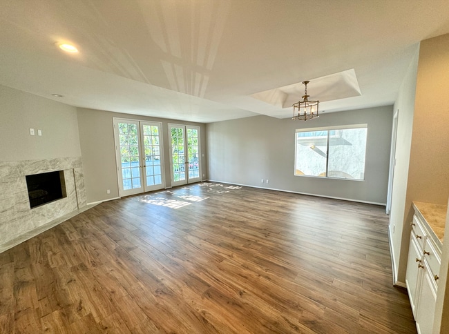 Building Photo - 1930 S Beverly Glen Blvd