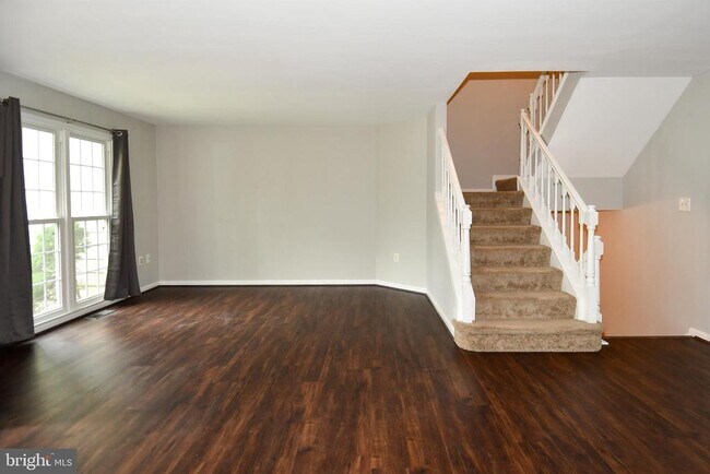 Foto del edificio - 13216 Country Ridge Dr