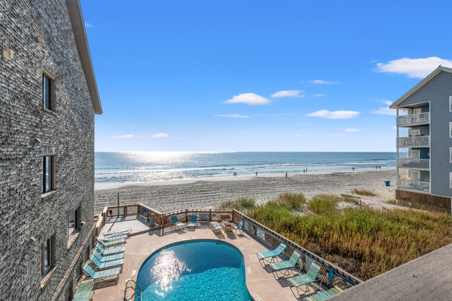 Foto del edificio - 618 N Waccamaw Dr