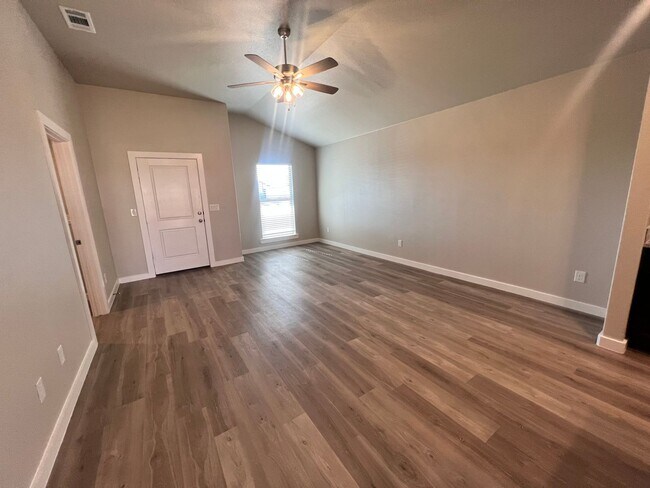 Building Photo - Newer Construction in Upland Crossing