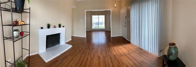 Foto del edificio - 10178 Oakberry St