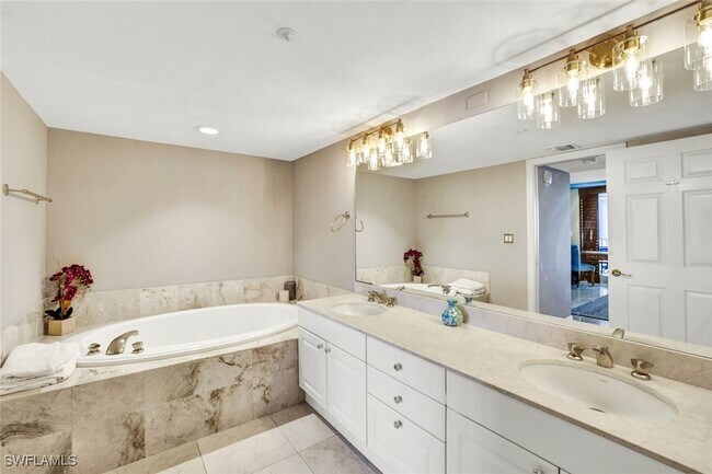 Building Photo - 6849 Grenadier Blvd
