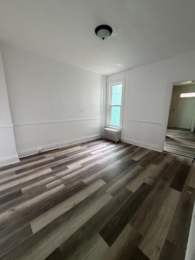 Foto del edificio - 261 W Jackson St