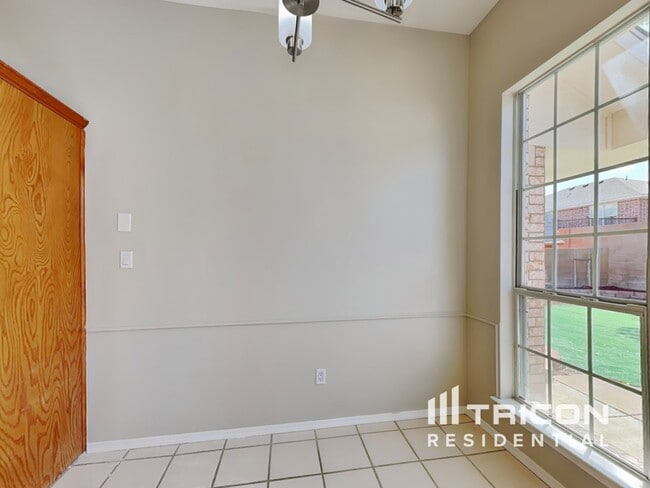 Foto del edificio - 8427 Rio Verde Pl NW