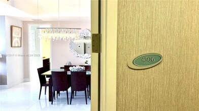 Building Photo - 18201 Collins Ave