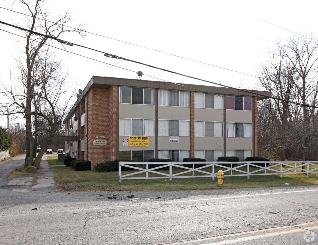 Congress Gardens Apartments Ypsilanti, MI