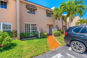 Building Photo - 10350 SW 154th Cir Ct