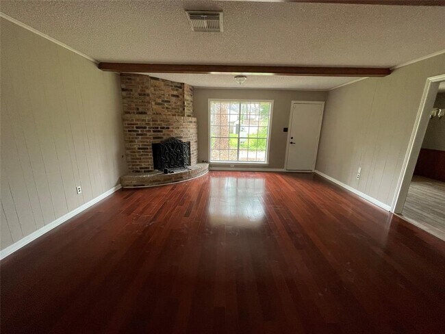 Foto del edificio - 12019 Willow Ln