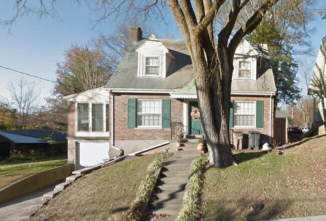 Building Photo - 1304 Dunklin St