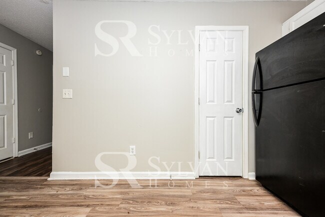 Foto del edificio - Turn the key. Enter. Smile. Repeat every day!