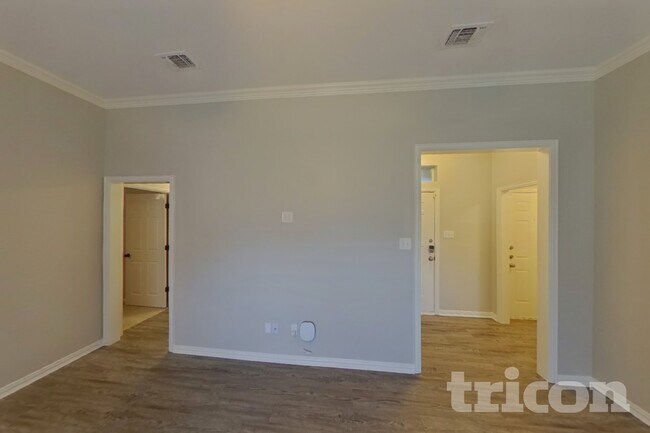 Foto del edificio - 1012 Brookhaven Dr