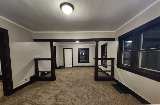 Foto del edificio - 4 Bedroom Home in Oak Park Area
