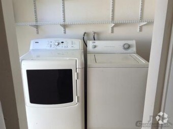 Foto principal - 1340 Panorama Ridge Rd