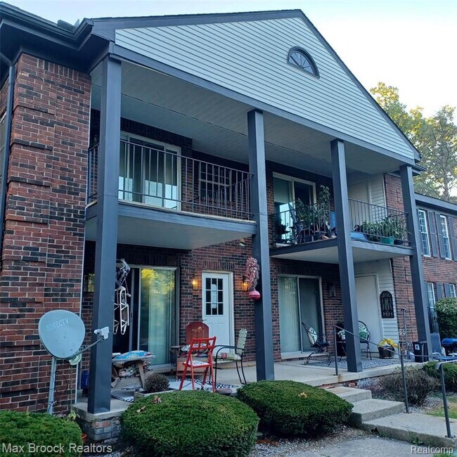 Foto del edificio - 31045 Pheasant Run St